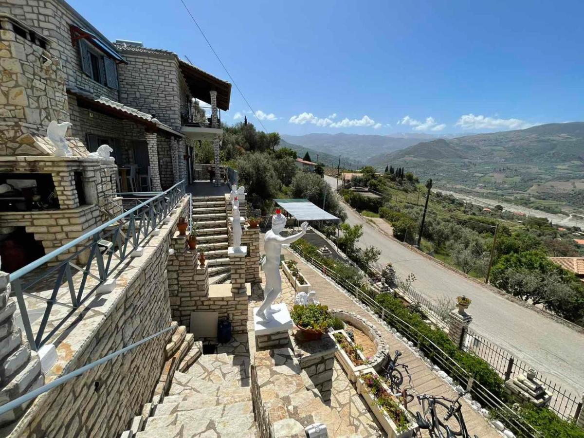 Πέτρινες Μαιζονέτες ξενώνας Αίγιο Εξωτερικό φωτογραφία