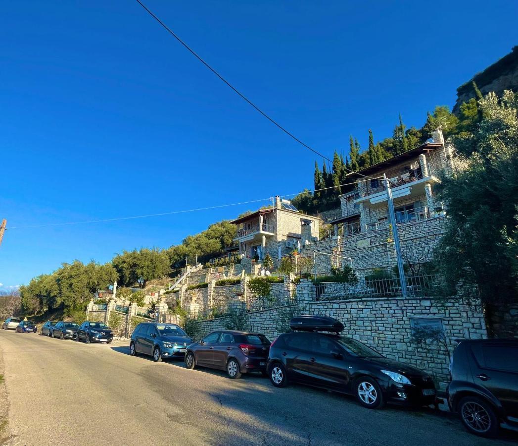 Πέτρινες Μαιζονέτες ξενώνας Αίγιο Εξωτερικό φωτογραφία