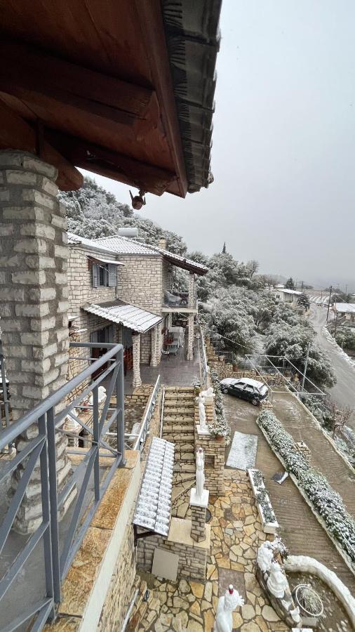 Πέτρινες Μαιζονέτες ξενώνας Αίγιο Εξωτερικό φωτογραφία